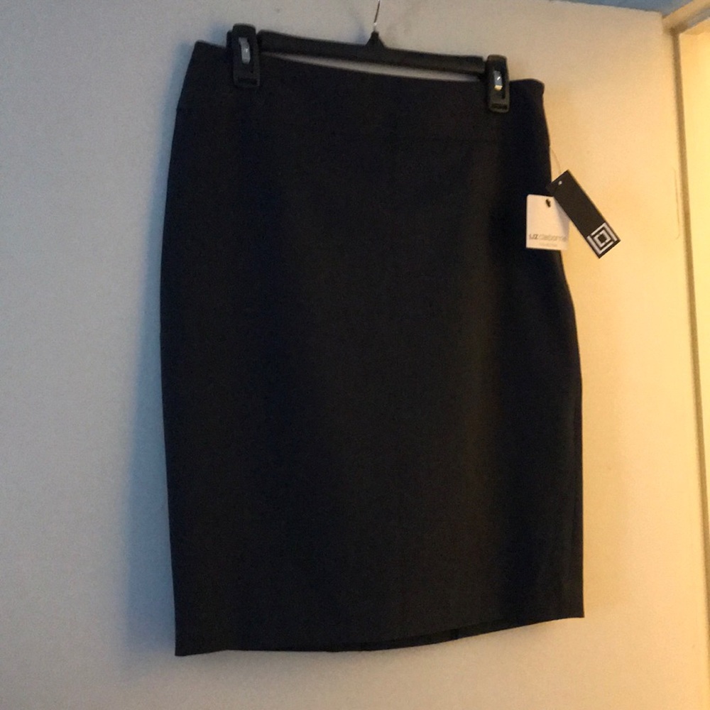 Mid length skirt NWT